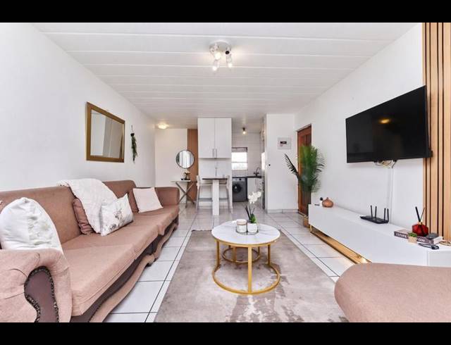 2 BEDROOM APARTMENT FOR SALE IN MORNINGSIDE